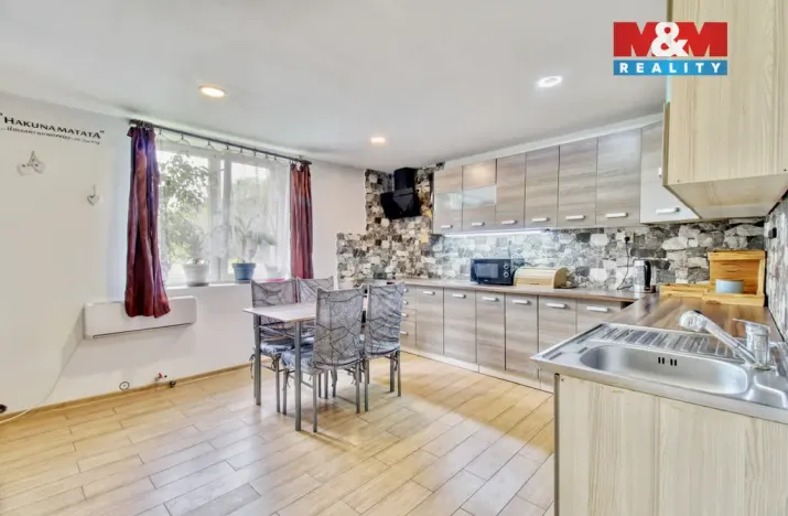 Prodej rodinného domu, Měcholupy - Milošice, 121 m2