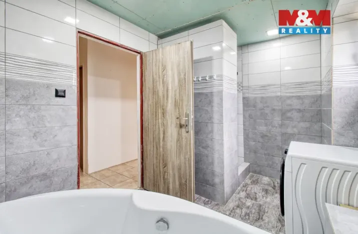 Prodej rodinného domu, Měcholupy - Milošice, 121 m2