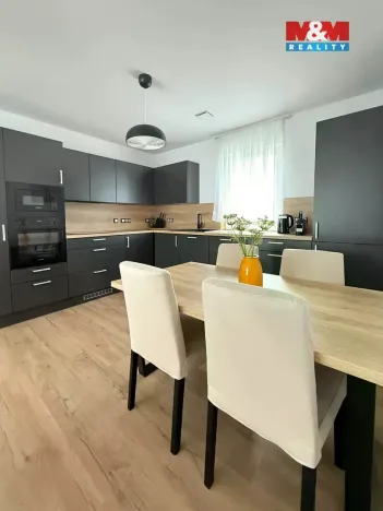 Prodej rodinného domu, Javorník, Zahradní, 99 m2