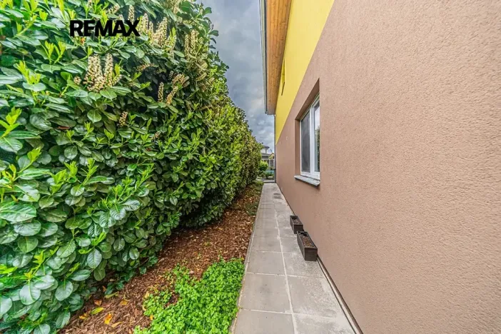 Prodej bytu 3+kk, Bašť, K Šíbrovce, 81 m2