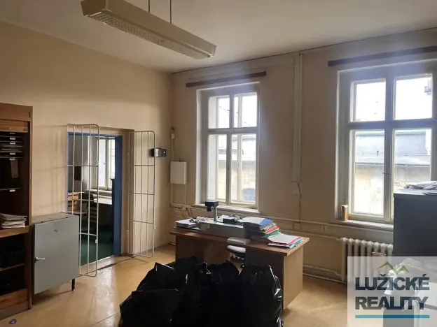 Prodej obchodního prostoru, Velký Šenov, Vilémovská, 1000 m2
