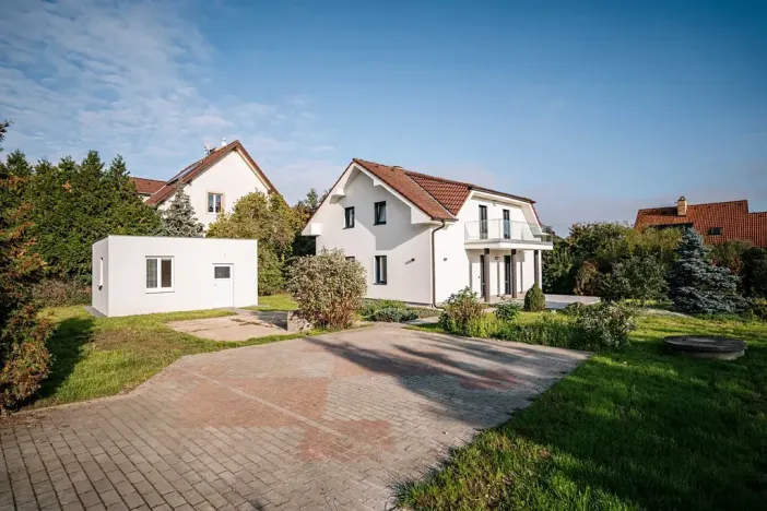 Prodej rodinného domu, Dolní Břežany, Na Zálepech, 150 m2