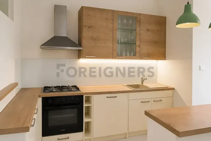 Pronájem bytu 2+kk, Praha - Nusle, Rostislavova, 61 m2