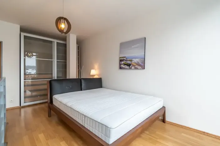Pronájem bytu 2+kk, Praha - Libeň, Novákových, 46 m2