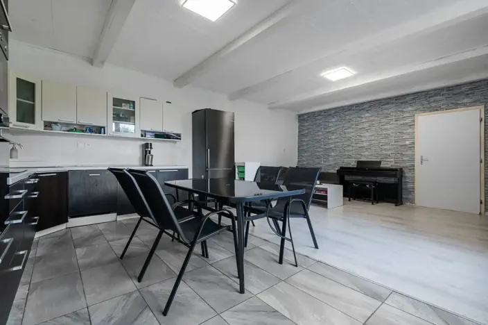 Prodej rodinného domu, Jestřabí Lhota, 101 m2
