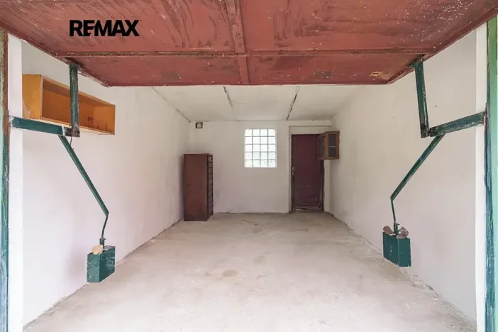 Prodej komerční nemovitosti, Měcholupy, 130 m2