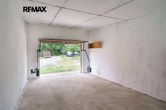 Prodej komerční nemovitosti, Měcholupy, 130 m2