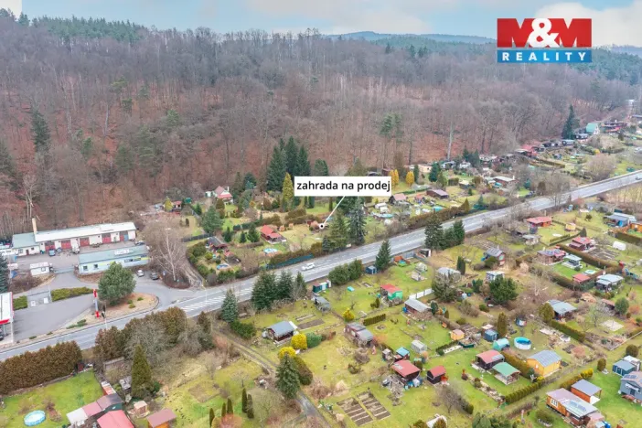 Prodej zahrady, Děčín, Kamenická, 698 m2