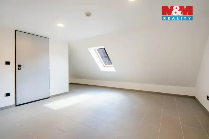 Prodej rodinného domu, Beroun, V Lukách, 144 m2