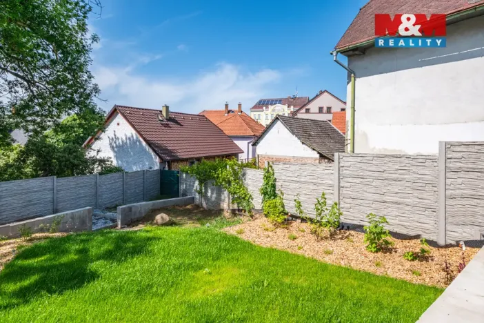 Prodej rodinného domu, Kamenice nad Lipou, Dobšova, 210 m2
