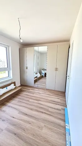 Pronájem bytu 2+kk, Praha - Hloubětín, Waltariho, 50 m2