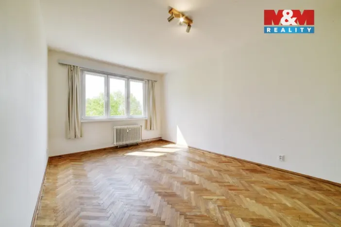 Prodej bytu 2+1, Cheb, Kosmonautů, 54 m2