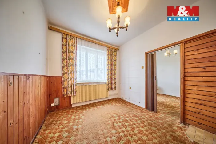 Prodej rodinného domu, Dvůr Králové nad Labem, Sochorova, 200 m2