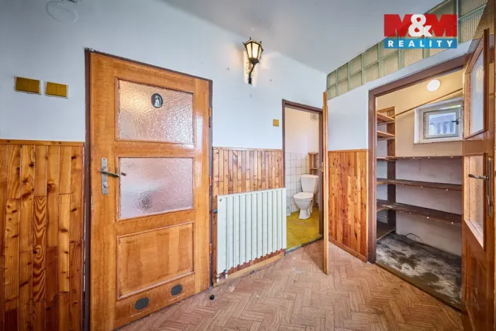 Prodej rodinného domu, Dvůr Králové nad Labem, Sochorova, 200 m2