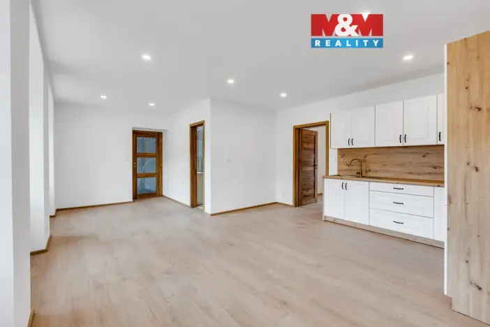 Prodej bytu 2+kk, Lochovice, 59 m2