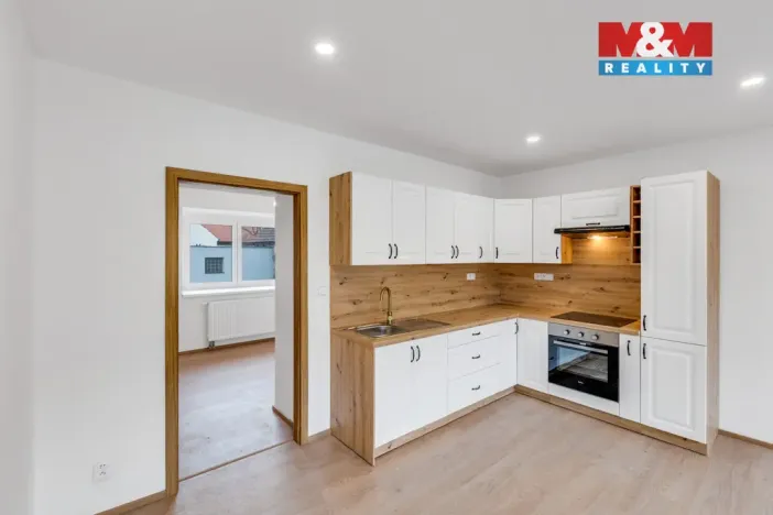 Prodej bytu 2+kk, Lochovice, 59 m2