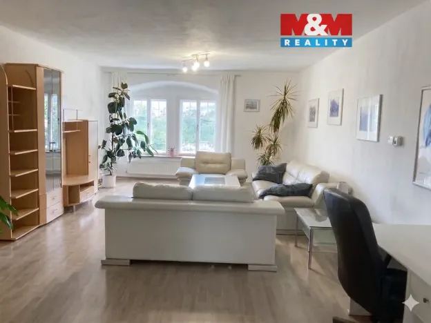 Pronájem bytu 2+1, Mladá Boleslav - Mladá Boleslav I, Staroměstské náměstí, 90 m2