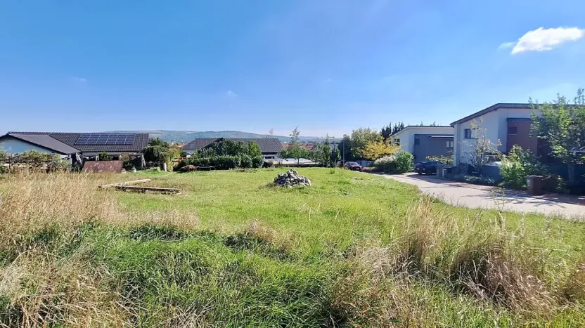 Prodej pozemku pro bydlení, Hrušovany u Brna, Pod Střediskem, 1169 m2