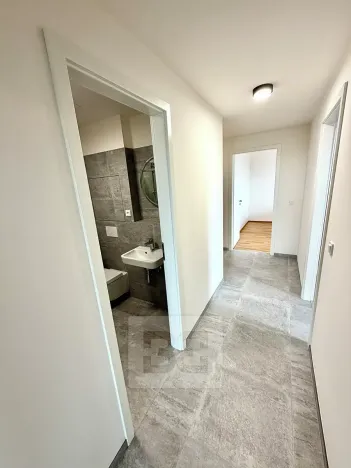 Pronájem bytu 4+kk, Praha - Modřany, Mezi vodami, 123 m2