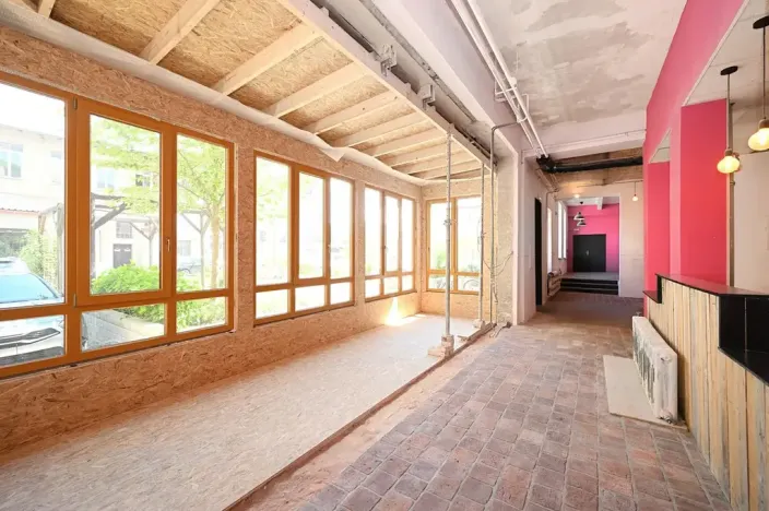 Pronájem restaurace, Hradec Králové, Pospíšilova, 159 m2