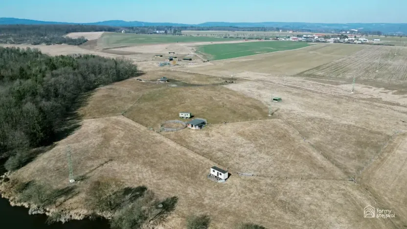 Prodej louky, Dobříš, 167112 m2