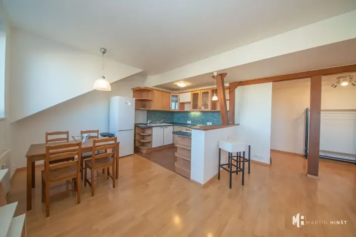 Pronájem bytu 2+kk, Praha - Vršovice, Bělocerkevská, 60 m2