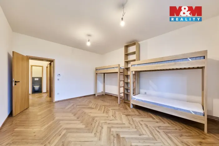 Prodej bytu 2+1, Trutnov - Horní Předměstí, Komenského, 69 m2