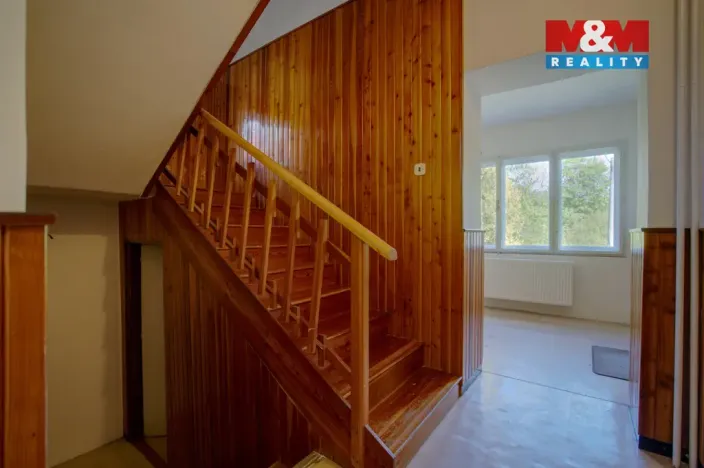 Prodej rodinného domu, Velké Karlovice, 170 m2