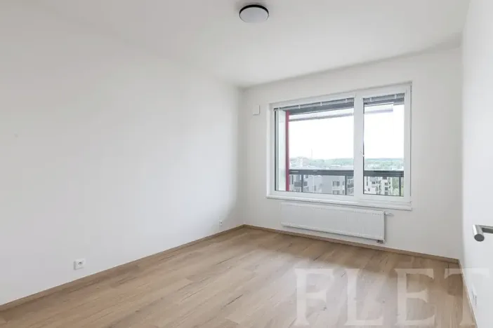 Pronájem bytu 2+kk, Praha - Hloubětín, Waltariho, 52 m2