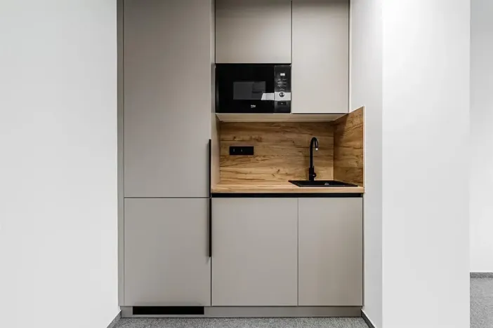 Pronájem kanceláře, Praha - Prosek, Litoměřická, 57 m2