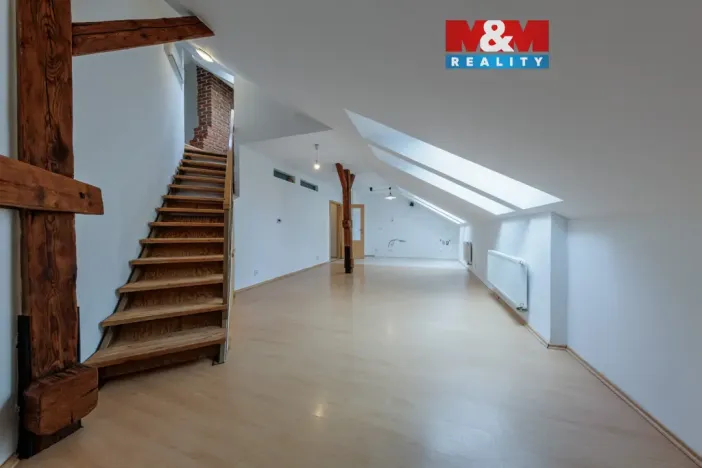 Prodej bytu 2+kk, Plzeň - Jižní Předměstí, Klatovská třída, 66 m2