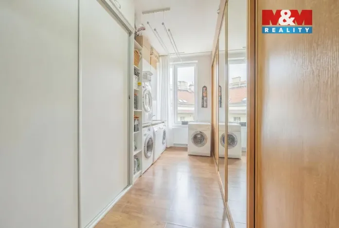 Prodej atypického bytu, Praha, Nuselská, 171 m2