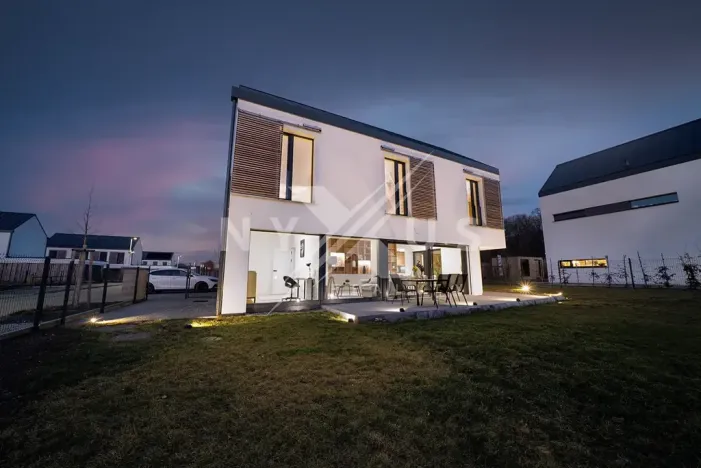 Prodej rodinného domu, Přezletice, Hrušková, 169 m2