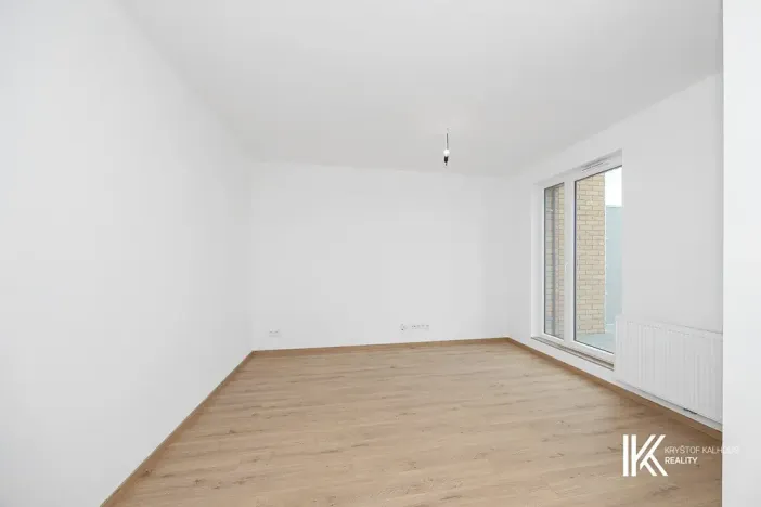 Pronájem bytu 2+kk, Pardubice, U Sportovní školy, 44 m2