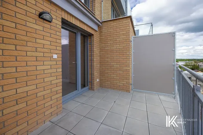 Pronájem bytu 2+kk, Pardubice, U Sportovní školy, 44 m2