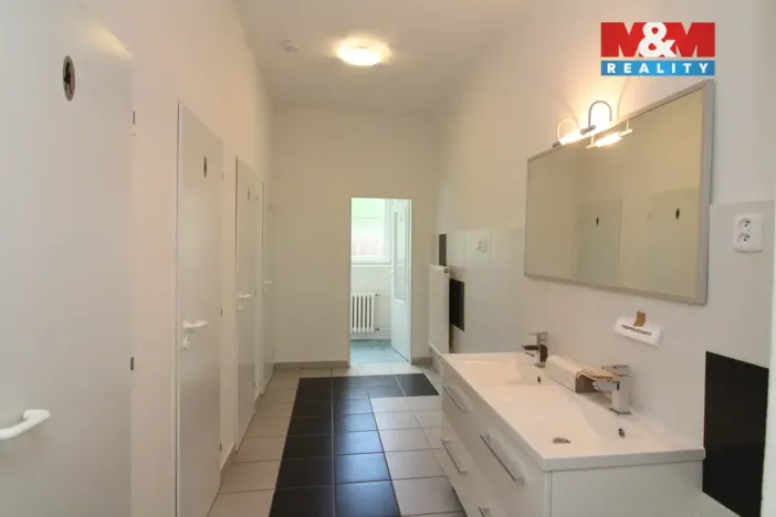 Pronájem kanceláře, Česká Lípa, Bendlova, 64 m2