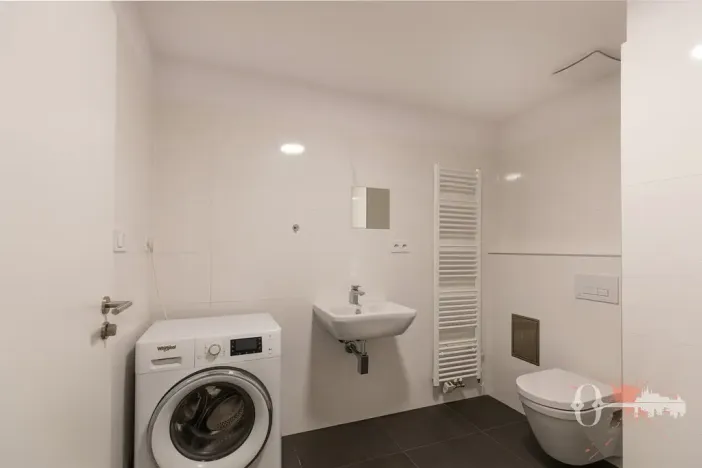 Prodej bytu 2+kk, Horoměřice, Karla IV., 55 m2