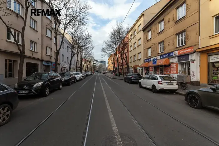 Pronájem skladu, Praha - Strašnice, Starostrašnická, 140 m2