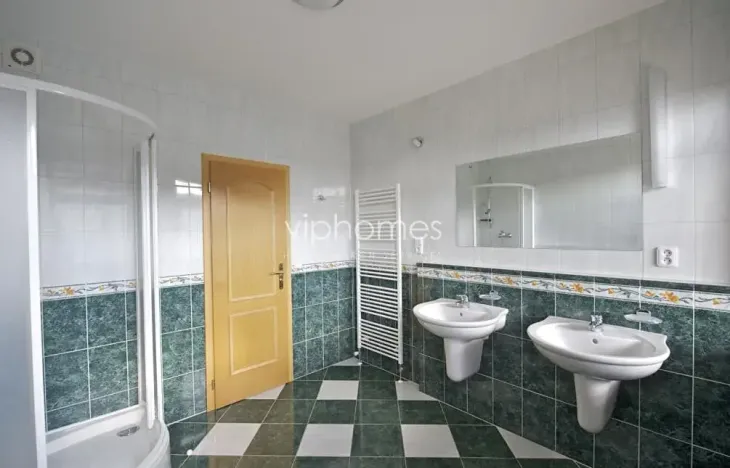 Pronájem vily, Praha - Nebušice, 384 m2