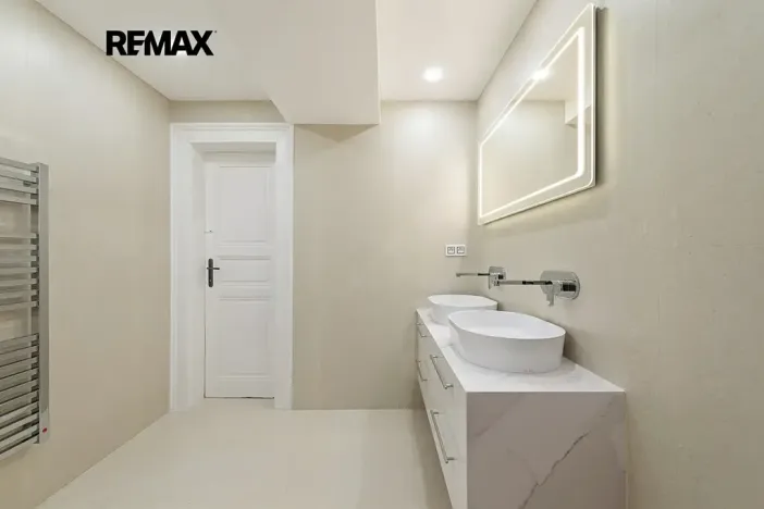 Prodej bytu 3+kk, Praha - Karlín, Peckova, 116 m2