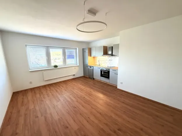Pronájem bytu 2+kk, Brno, Černohorská, 48 m2