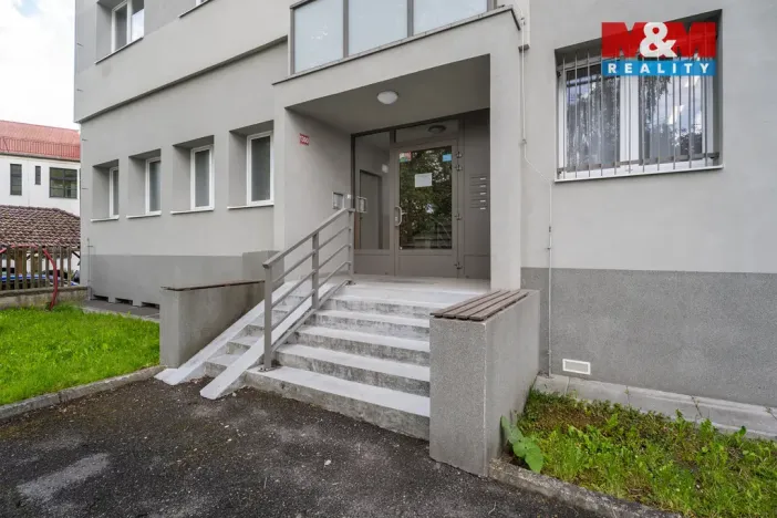 Prodej bytu 1+1, Mnichovo Hradiště, Víta Nejedlého, 40 m2