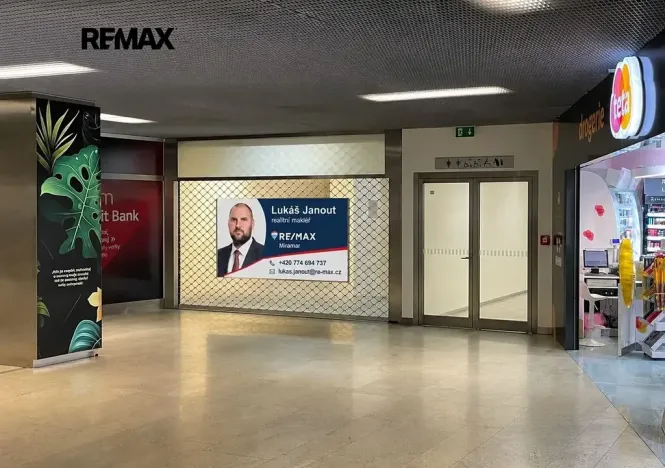 Pronájem obchodního prostoru, Praha - Michle, Želetavská, 84 m2