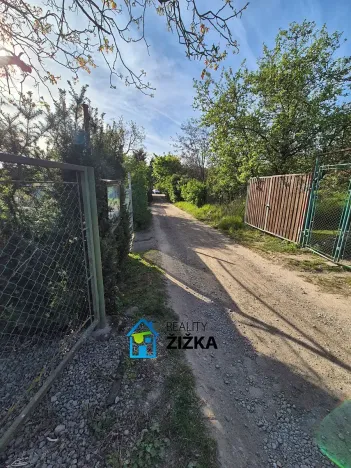 Prodej zahrady, Brno, 1860 m2