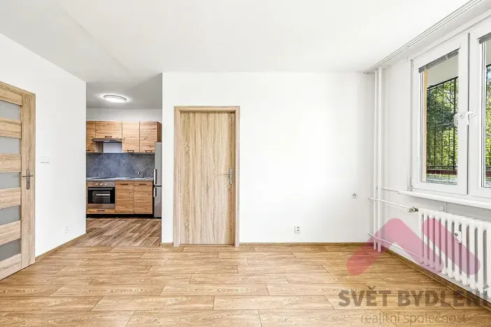 Pronájem bytu 2+kk, Praha - Bohnice, Zelenohorská, 47 m2