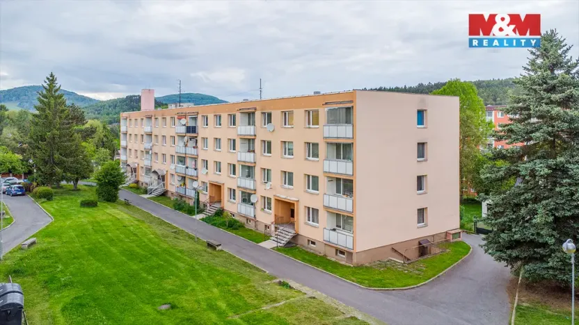 Prodej bytu 1+1, Cvikov - Cvikov II, Sídliště, 39 m2