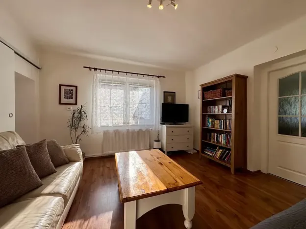 Prodej rodinného domu, Praha - Vinoř, Lohenická, 84 m2