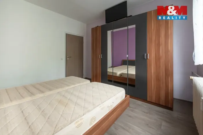 Prodej bytu 2+1, Veselí nad Moravou, Hutník, 54 m2