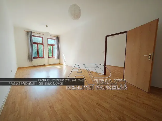 Pronájem bytu 2+1, České Budějovice, 72 m2