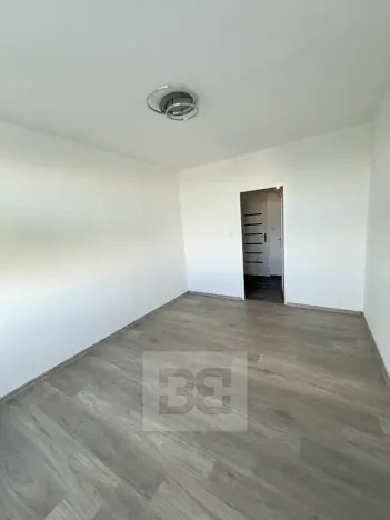 Pronájem bytu 3+kk, Kladno, Švýcarská, 76 m2